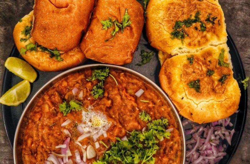Delicious Maharashtrian Dishes That You Must Try