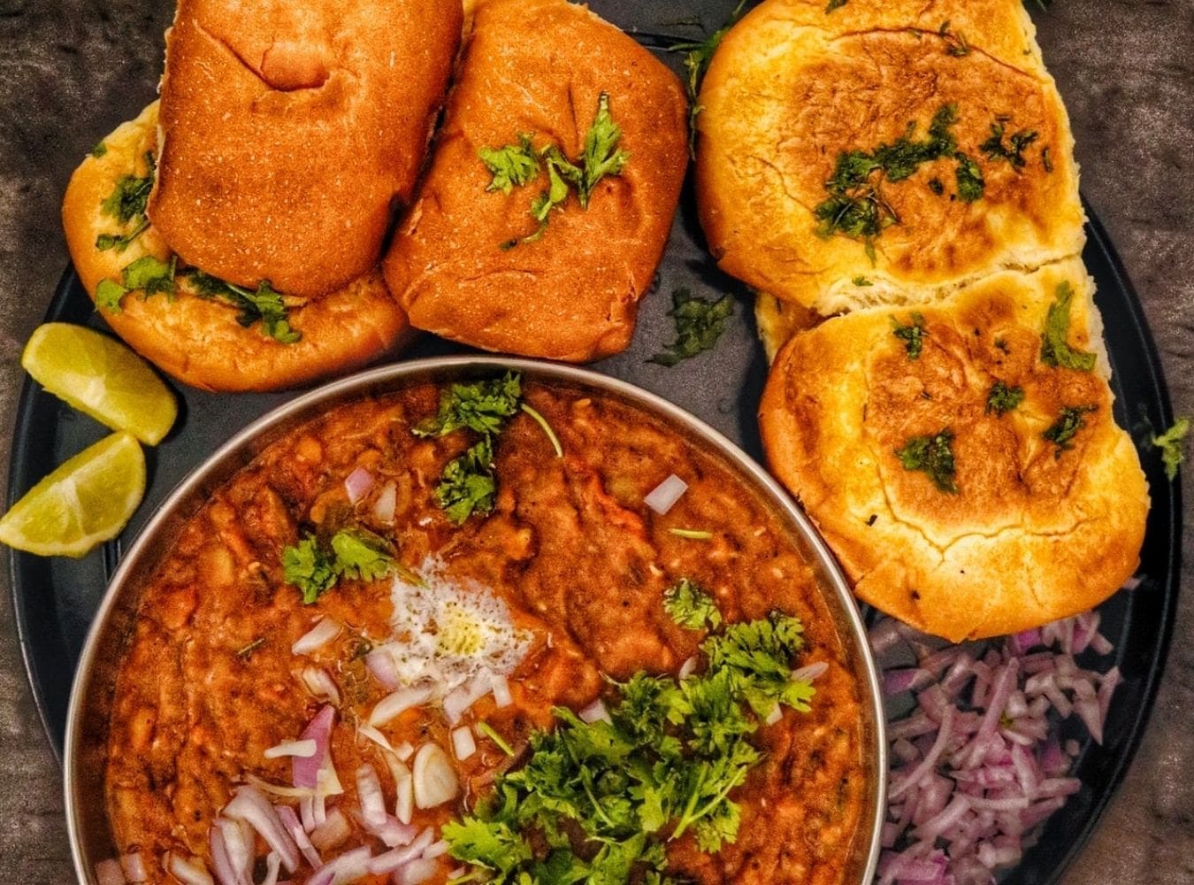 Delicious Maharashtrian Dishes That You Must Try