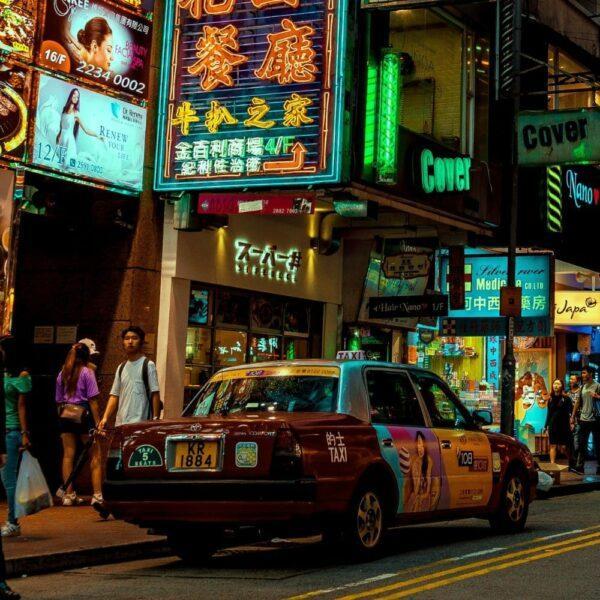 Must Visit Places In Hong Kong