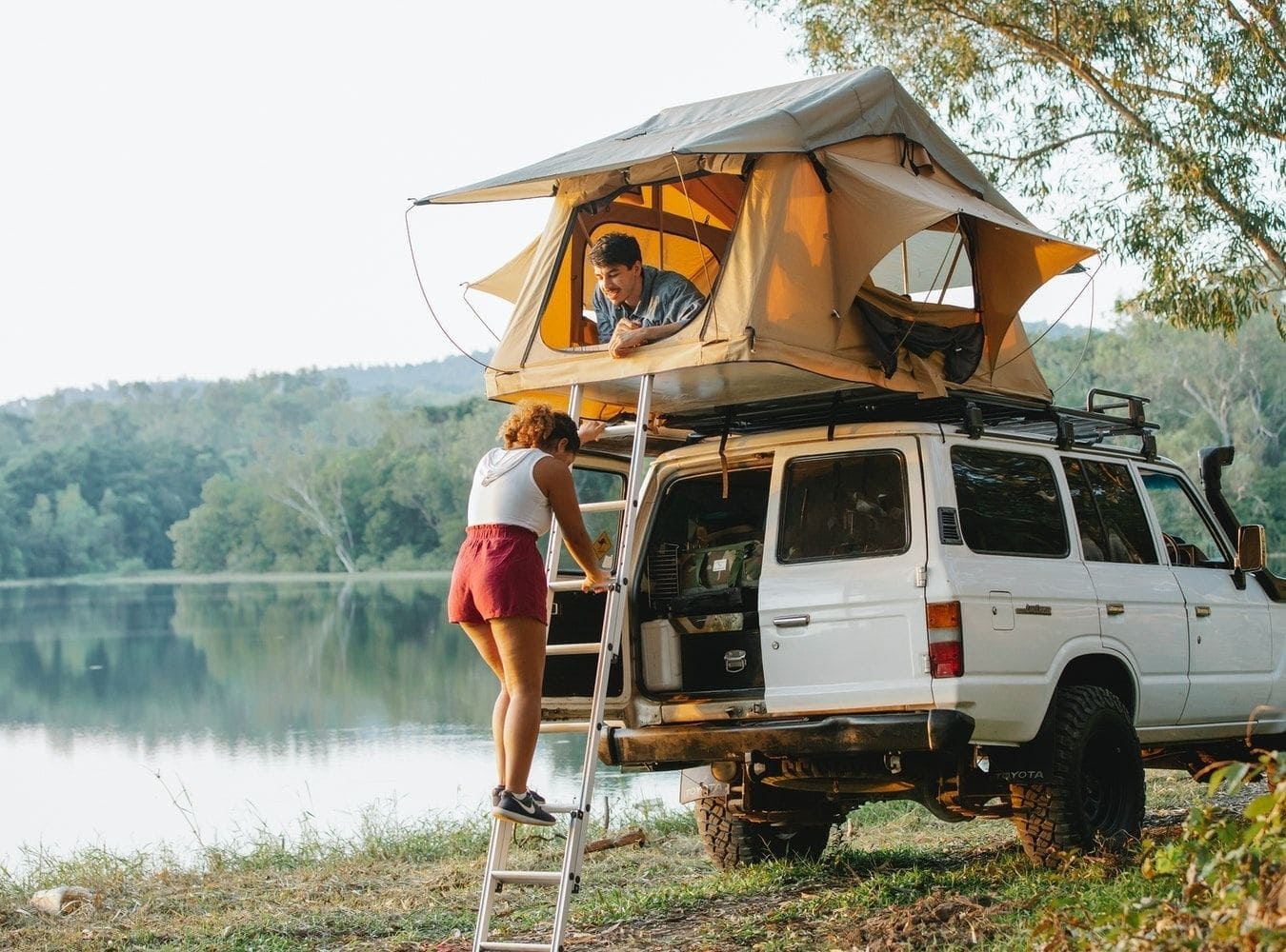 5 Tips While Planning Honeymoon Trip