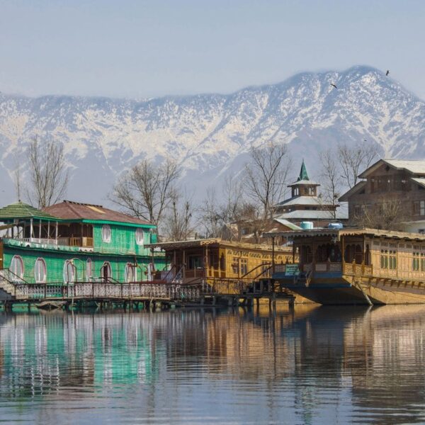 Must Visit Places In Jammu And Kashmir