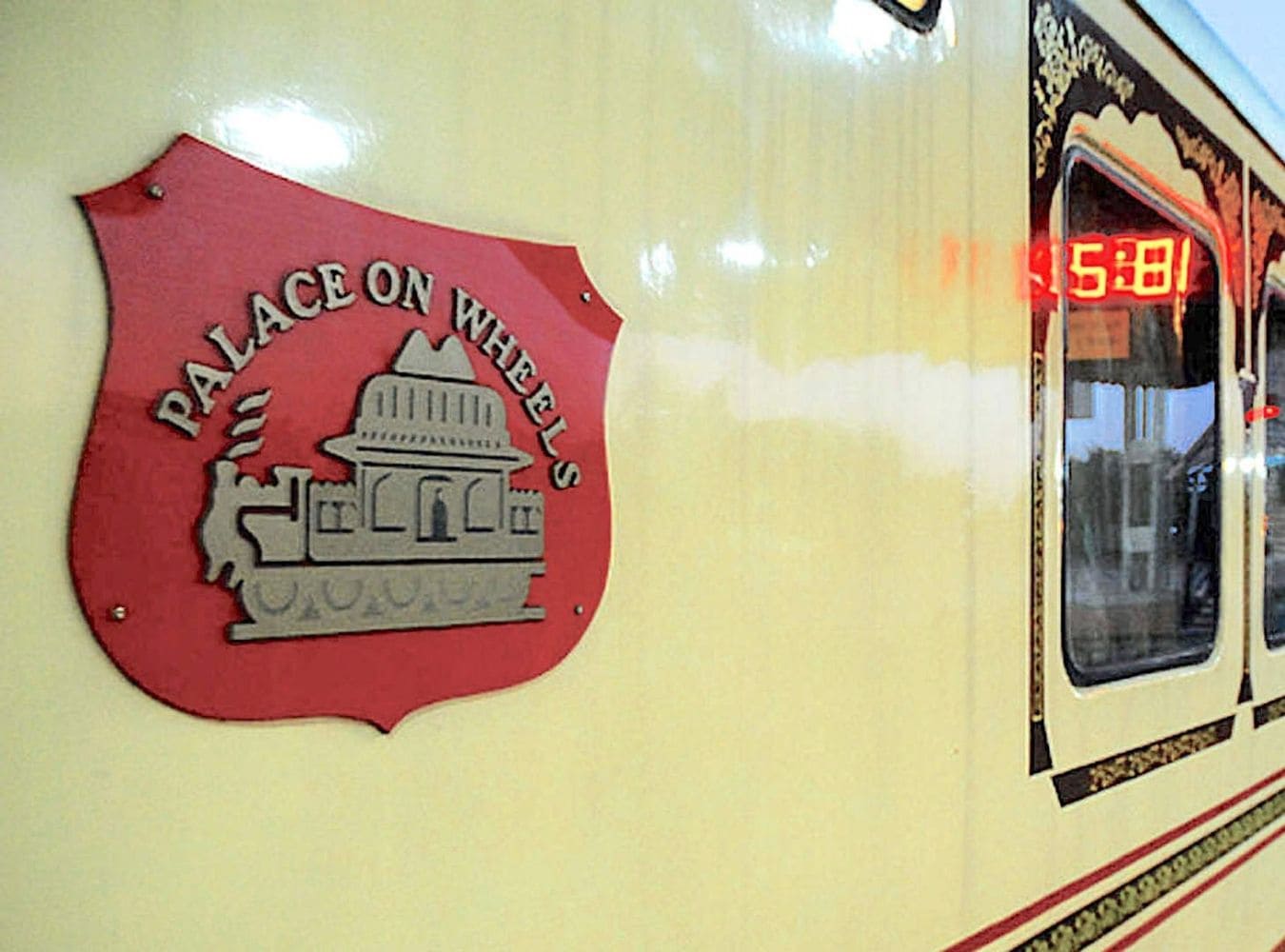 Palace On Wheels